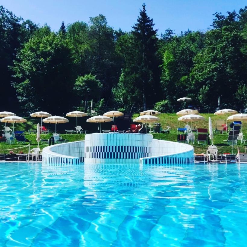 Charme Nel Borgo Appartamento Lina Corniglio Dış mekan fotoğraf