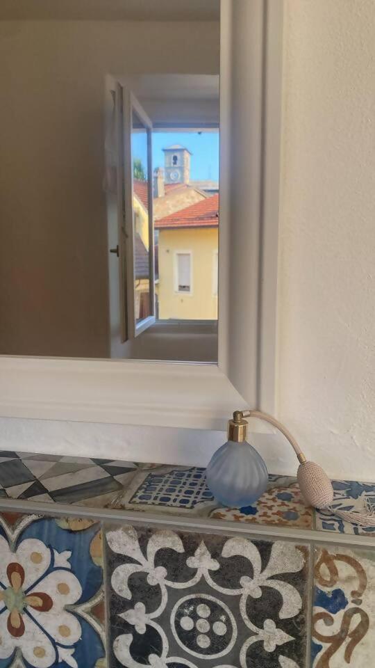 Charme Nel Borgo Appartamento Lina Corniglio Dış mekan fotoğraf